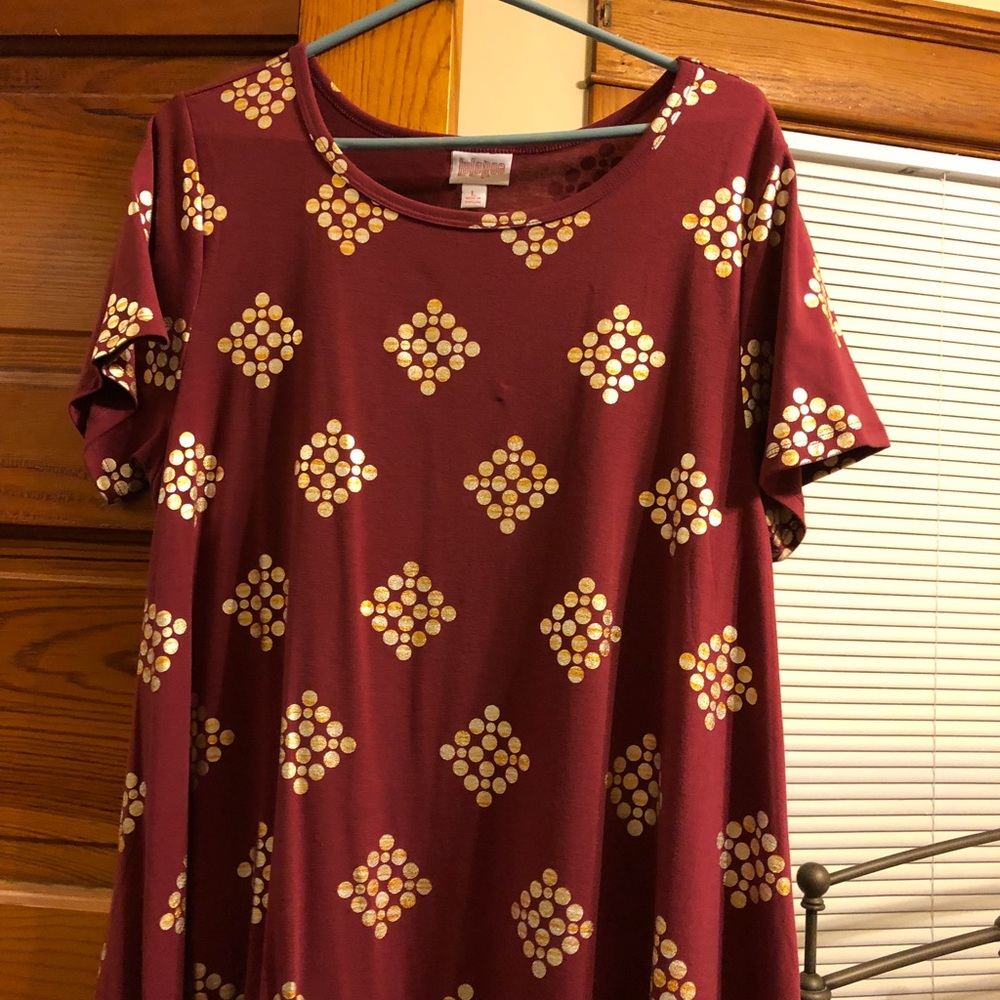 Size Large Lularoe Carly Elegant